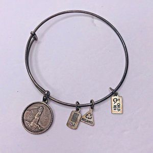 Jewels Obsession Lighthouse Pendant Sterling Silver 29mm Lighthouse with 7.5 Charm Bracelet Jewels Obsession Lighthouse Pendant Sterling Silver 29mm Lighthouse with 7.5 Charm Bracelet
